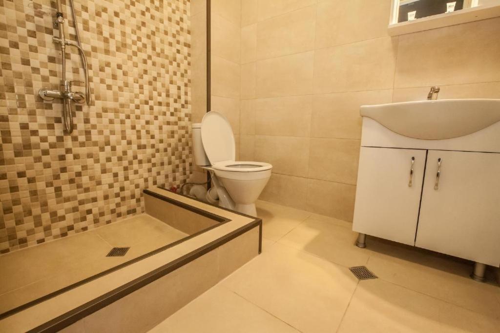 Tbilisi Apartment Studio Exteriör bild